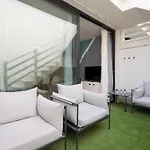 Home2book Terrace Retreat El 아파트