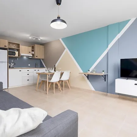 Home2book Seafront Escape & Terrace, El דירה Cotillo