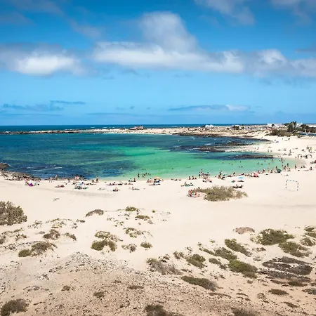 Home2book Seafront Escape & Terrace, El Apartamento