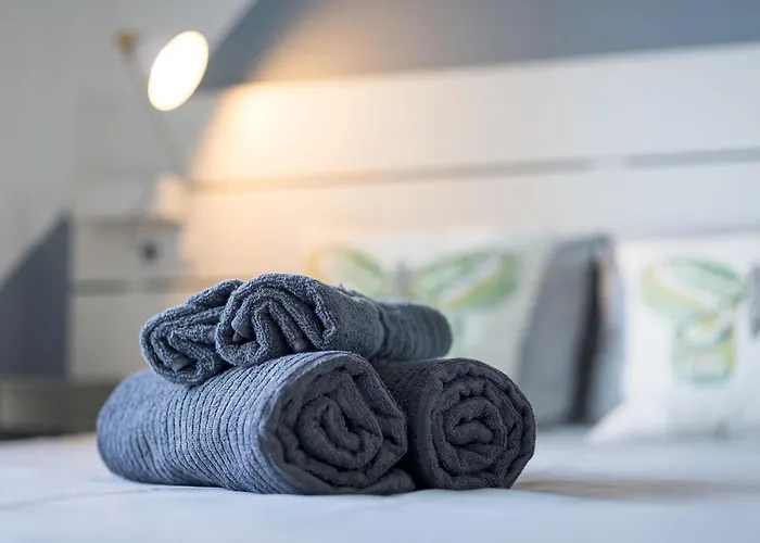 Home2book Terrace Retreat El דירה *