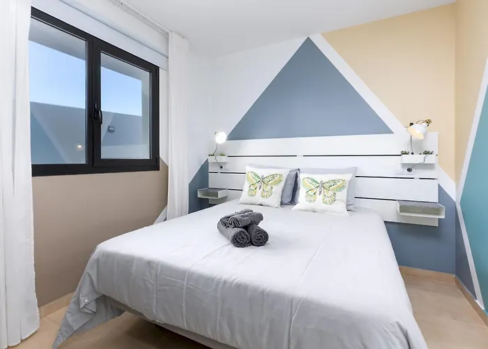 Апартаменты Home2book Terrace Retreat El